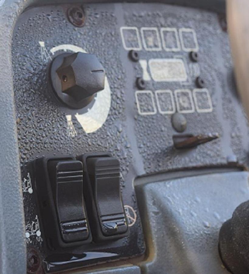 Used 2015 CATERPILLAR CB14B