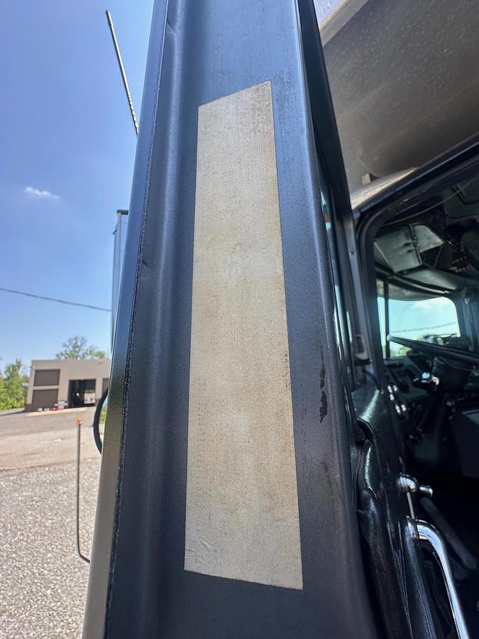 Used 1997 MACK RD688S