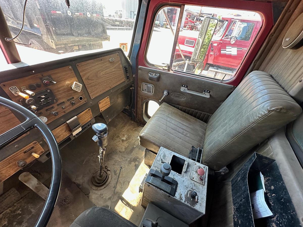 Used 1986 AUTOCAR DK64