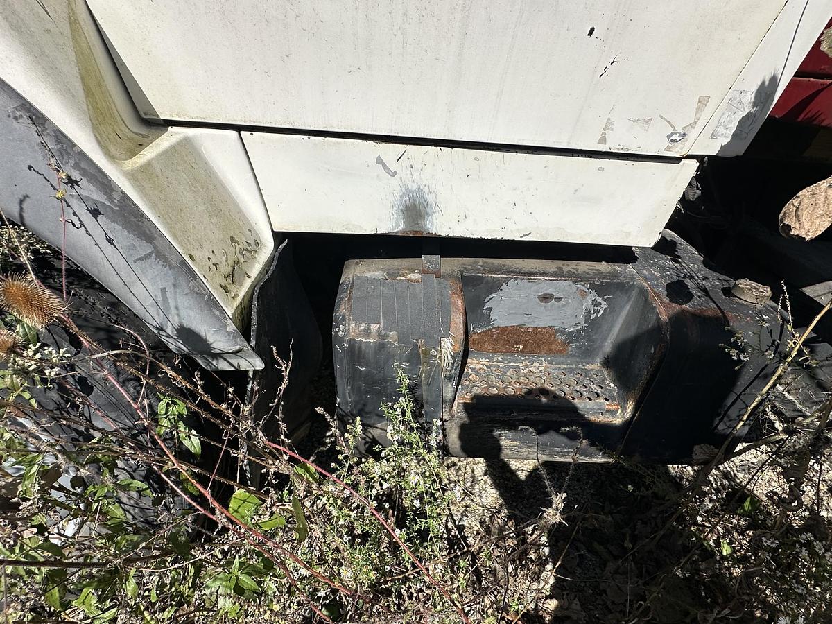 Used 1993 FORD L9000