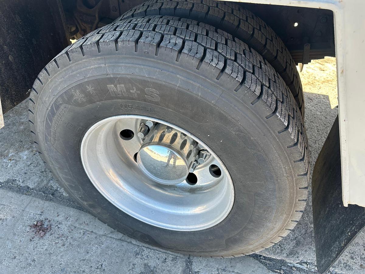 Used 2010 INTERNATIONAL 4300 Service Truck