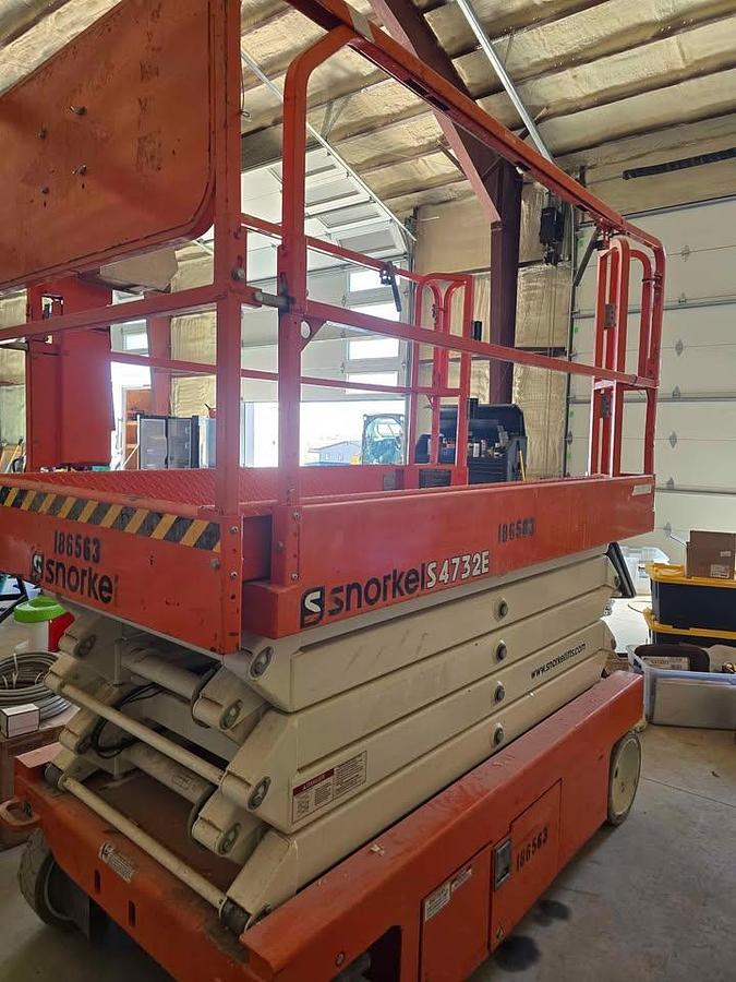 Used 2017 SNORKEL S4732E