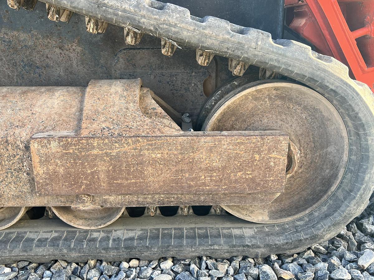 Used 2010 KUBOTA SVL75