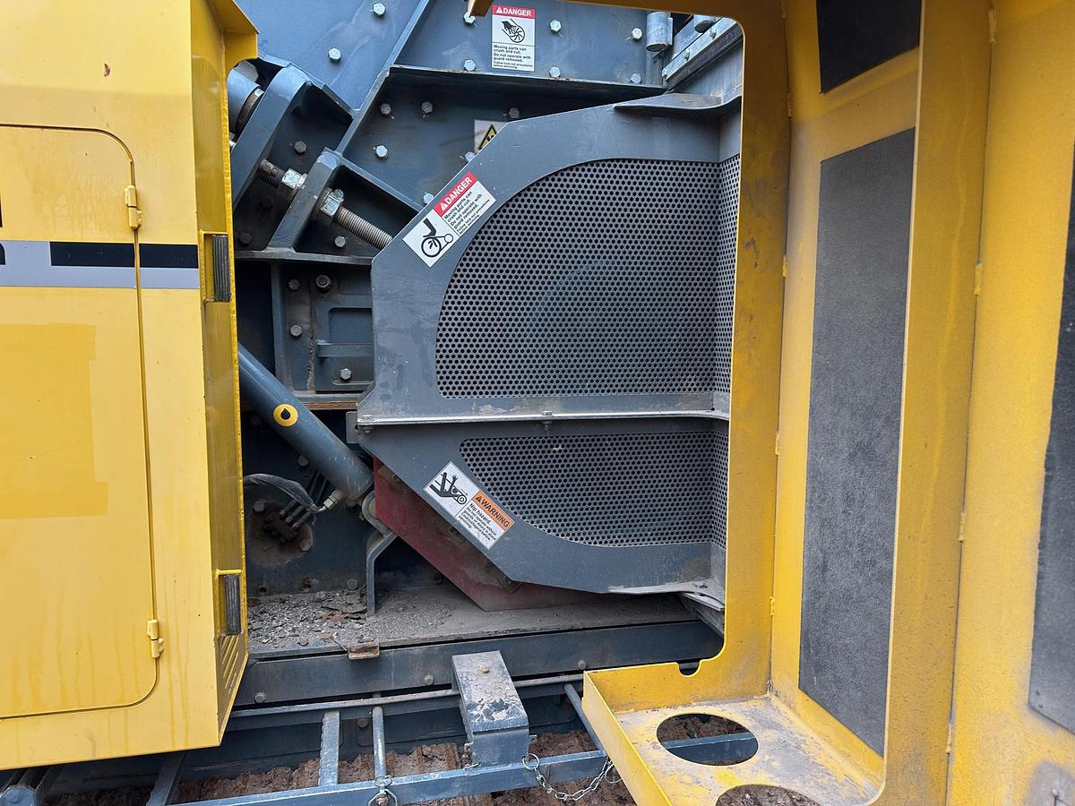 Used 2019 RUBBLE MASTER 120GO!