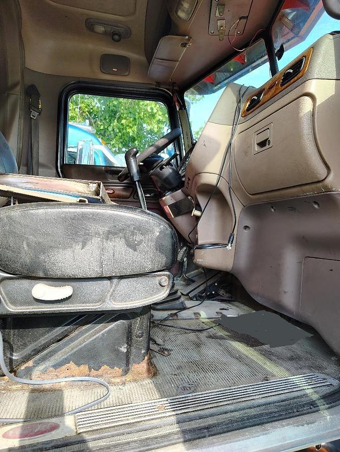 Used 2008 PETERBILT 386