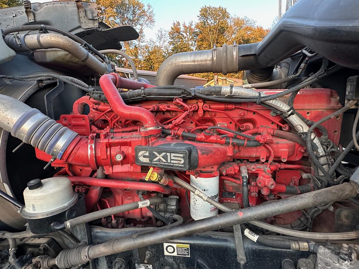 Used 2019 PETERBILT 389L