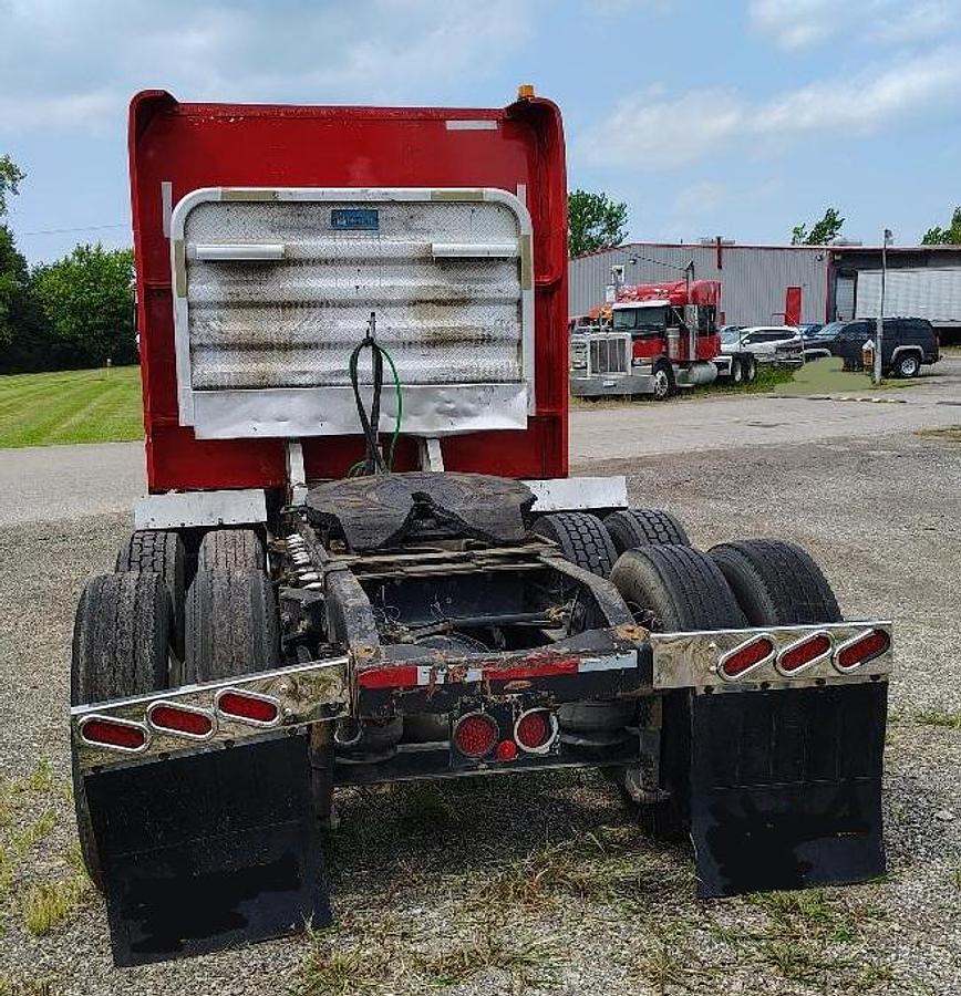 Used 2005 PETERBILT 379