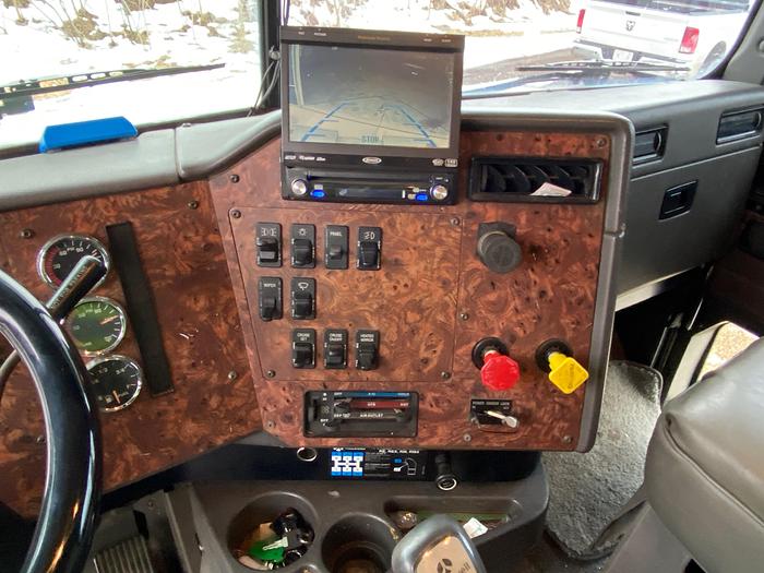Used 2003 INTERNATIONAL 9200