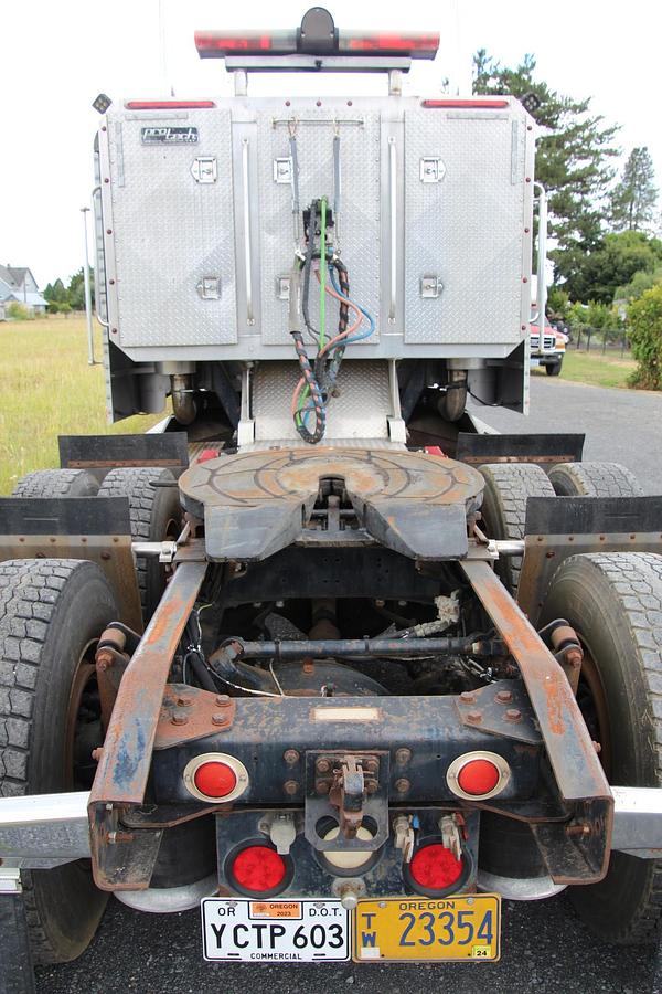 Used 1995 FREIGHTLINER 120