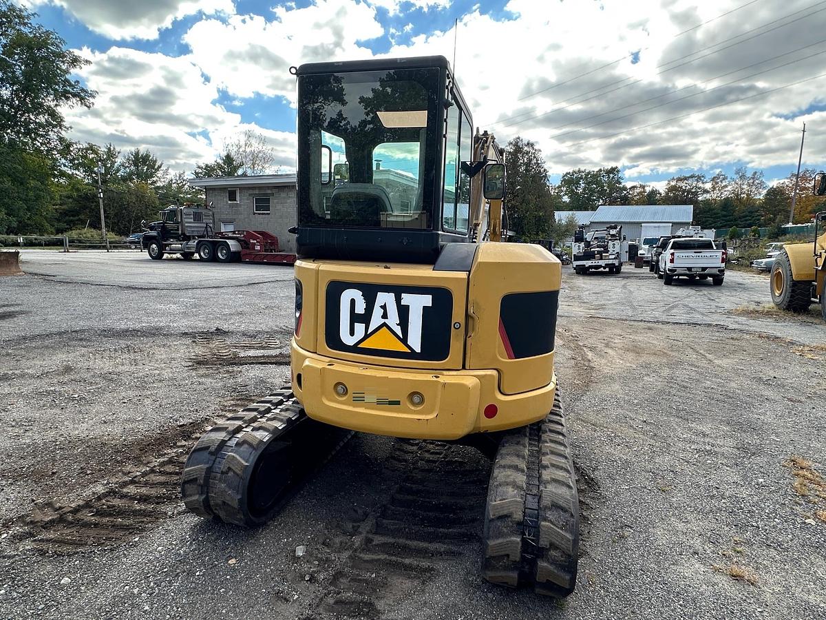 Used 2007 CATERPILLAR 304C CR