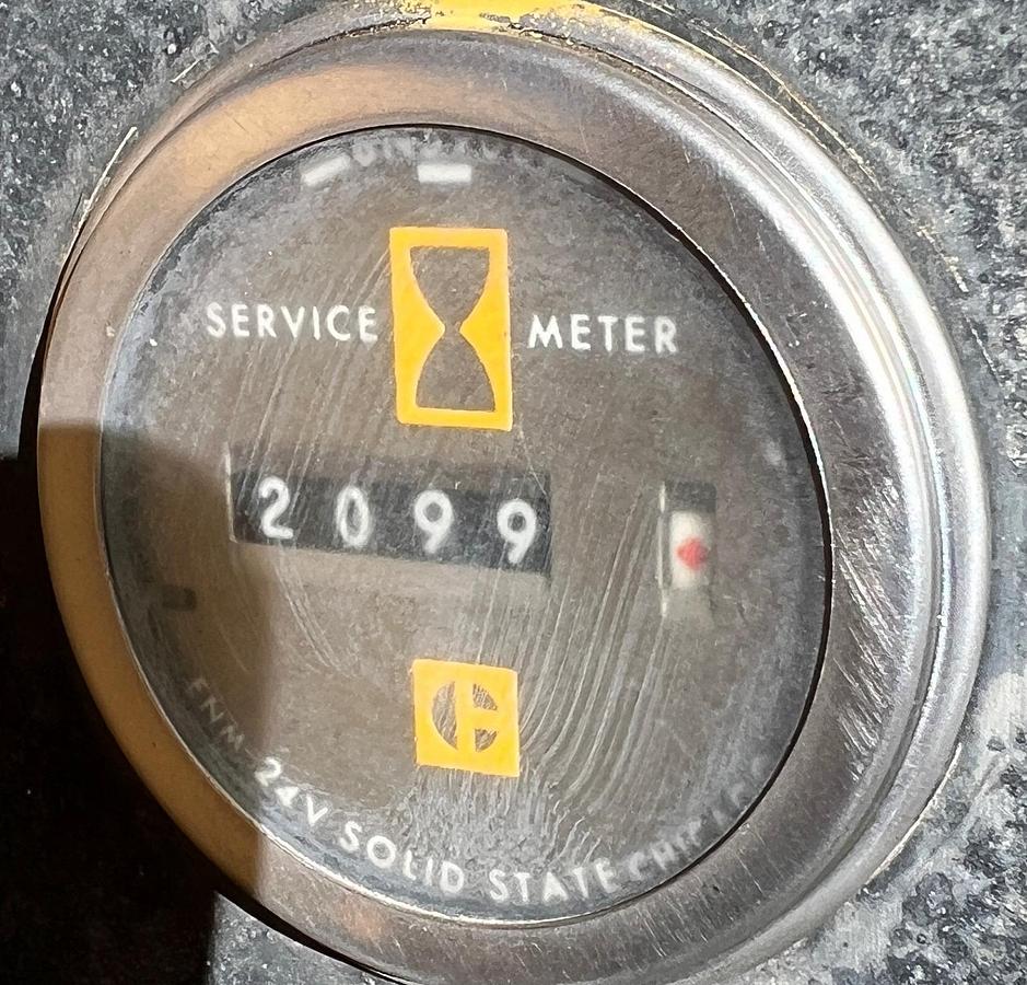 Used 1984 CATERPILLAR D4E