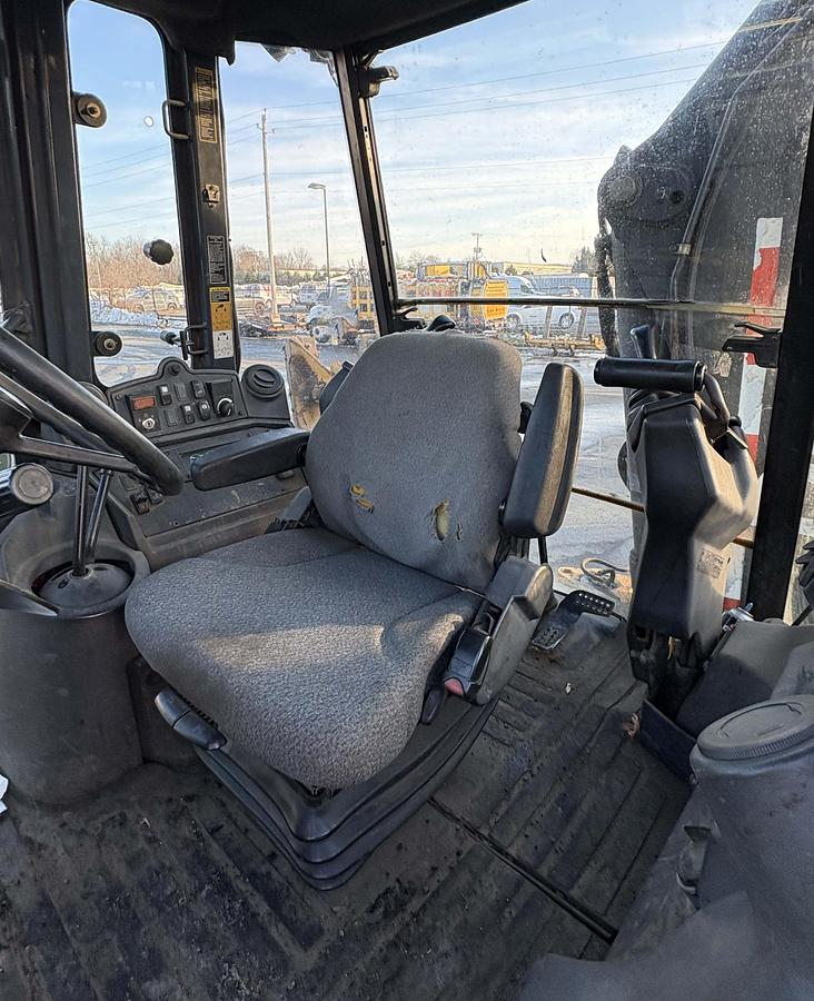 Used 2007 DEERE 410J