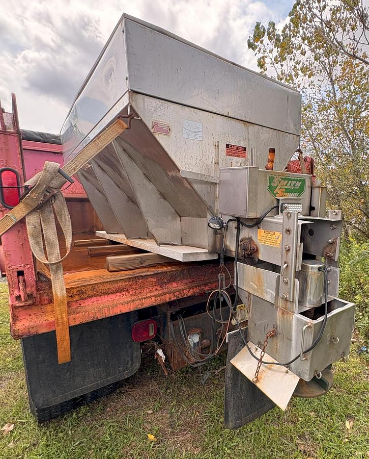 Used 1990 INTERNATIONAL 4900