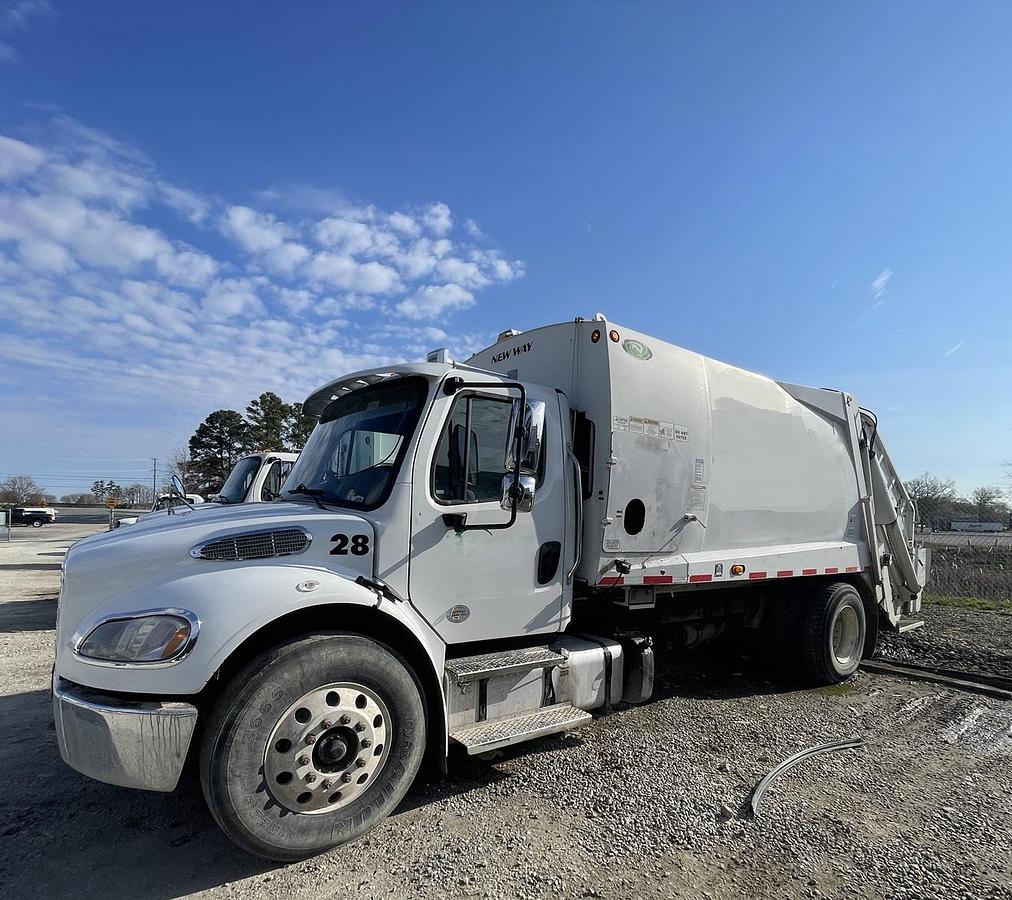 Used 2021 FREIGHTLINER M2 Refuse