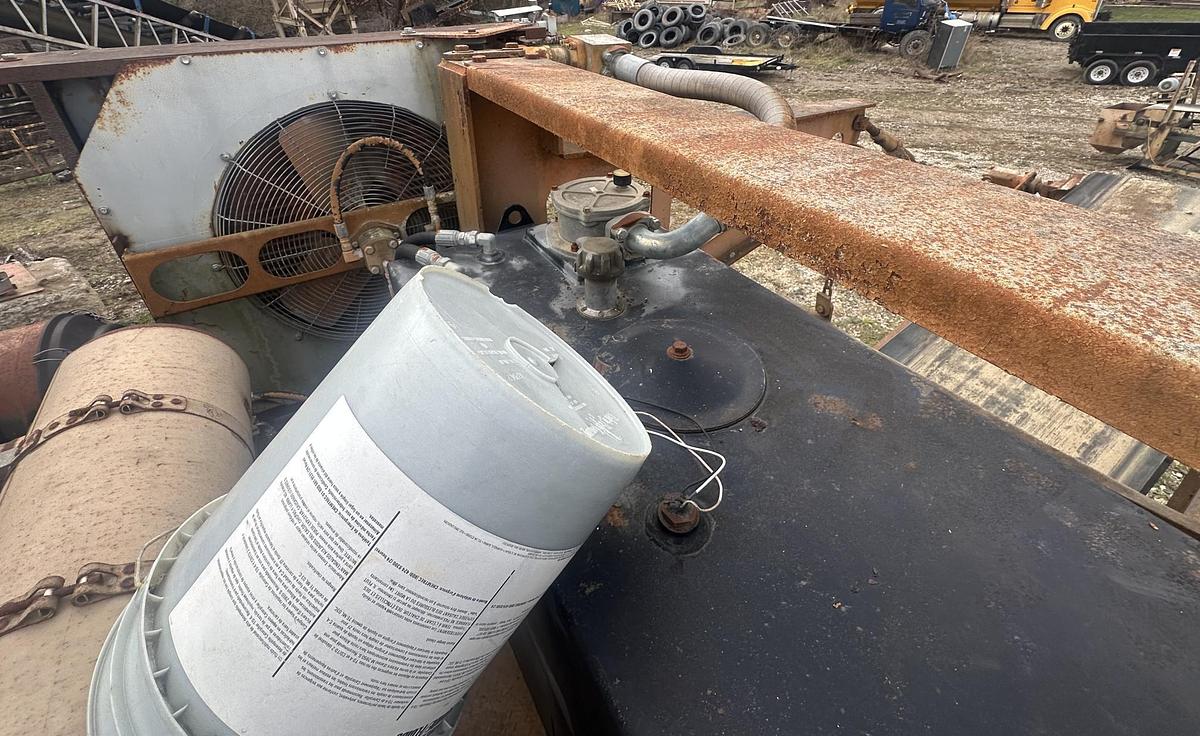 Used 2005 EAGLE CRUSHER 33D8215