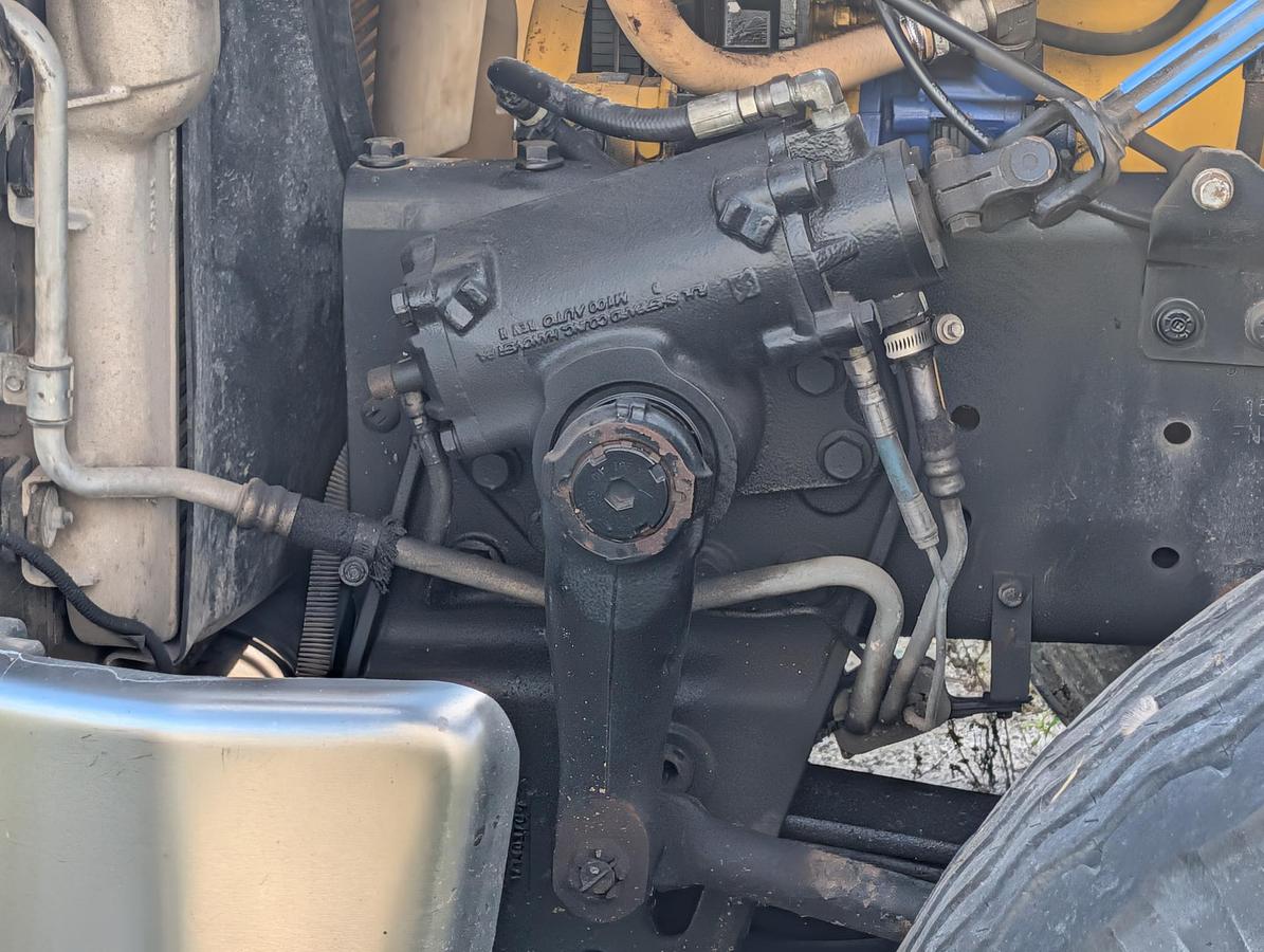 Used 2015 CATERPILLAR CT660 S