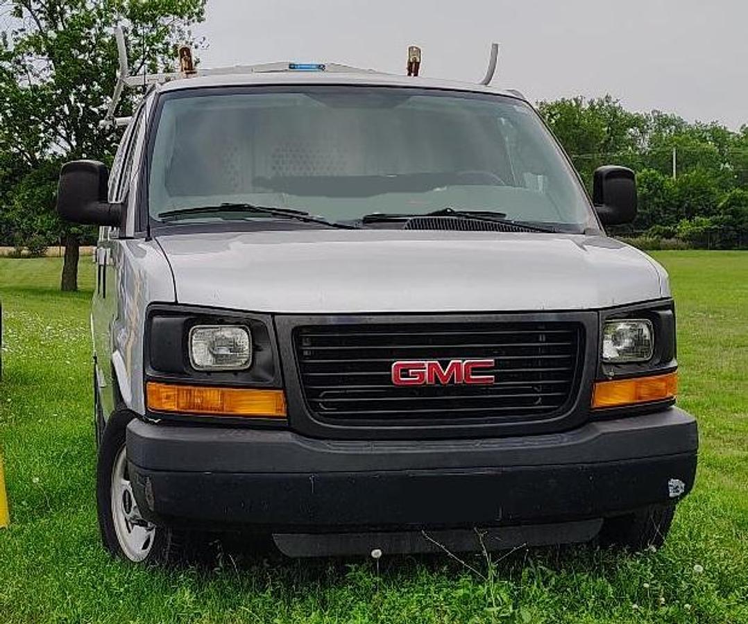 Used 2016 GMC Savana Cargo Van