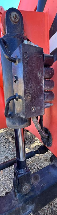 Used 2007 SKY TRAK 8042