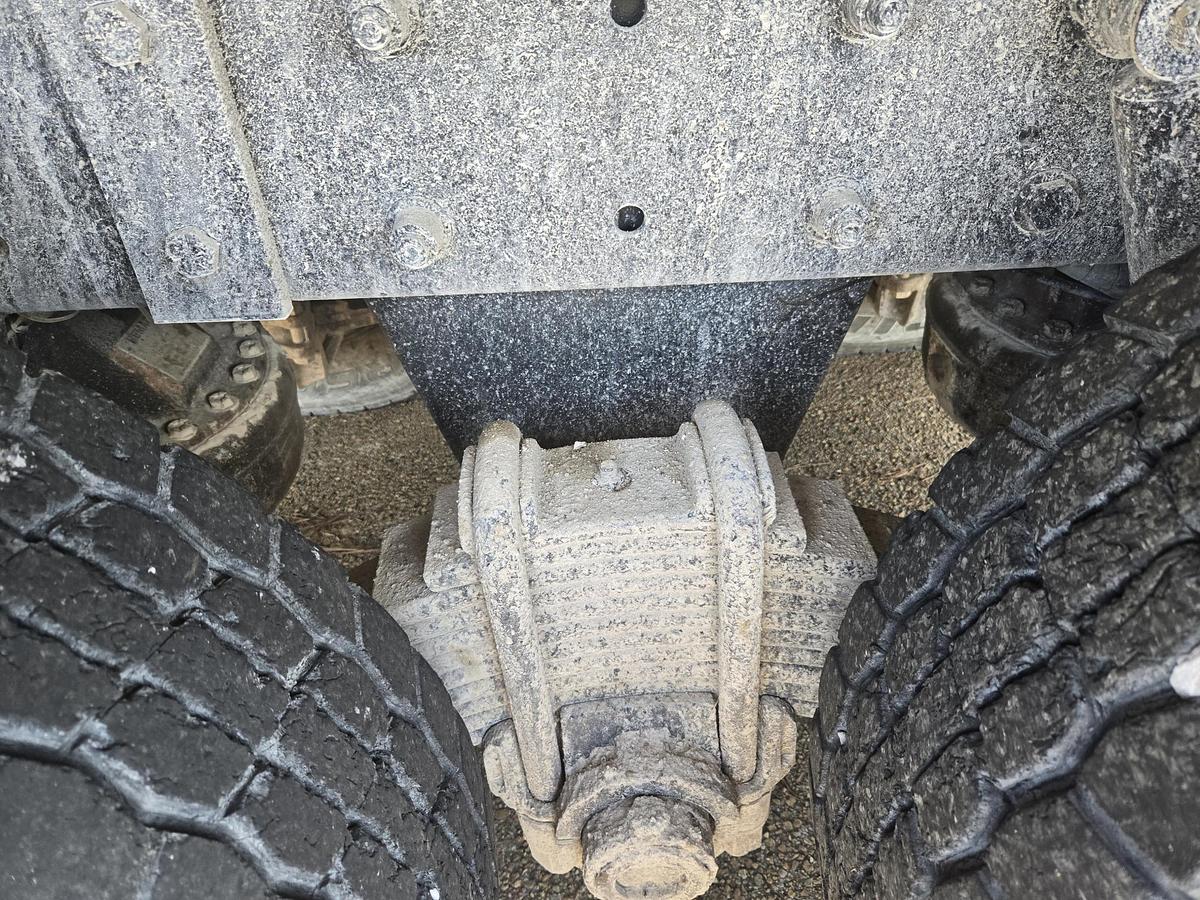 Used 1999 MACK CH 613