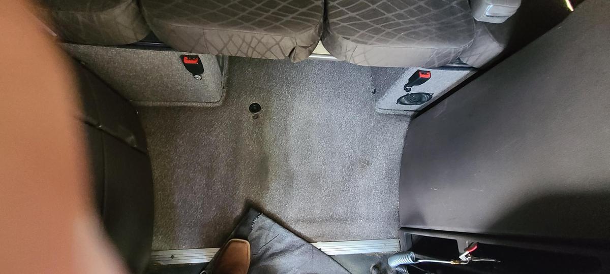 Used 2015 VOLVO VNL64T780