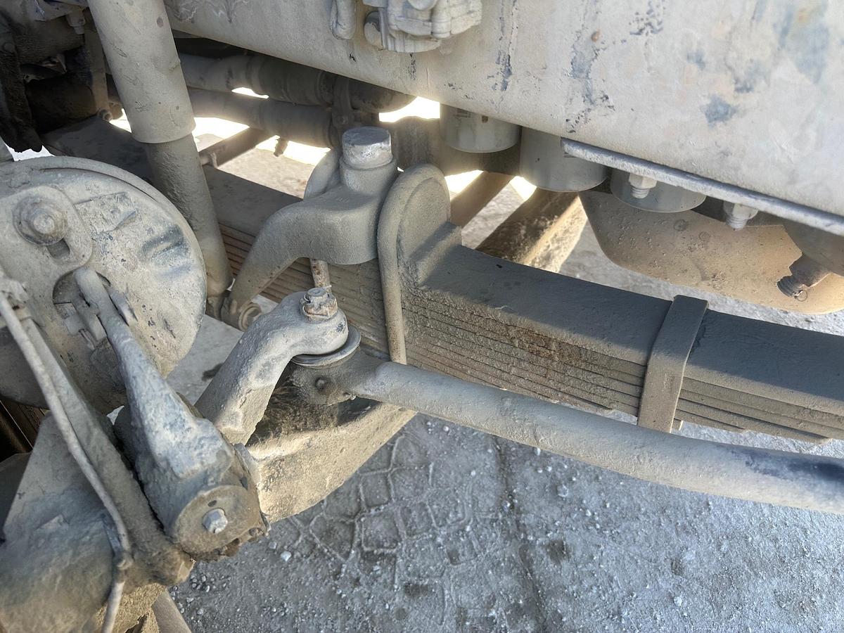 Used 2019 MACK GR64B