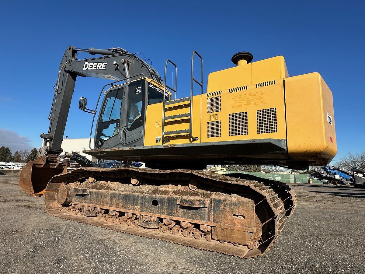 Used 2009 DEERE 450D LC