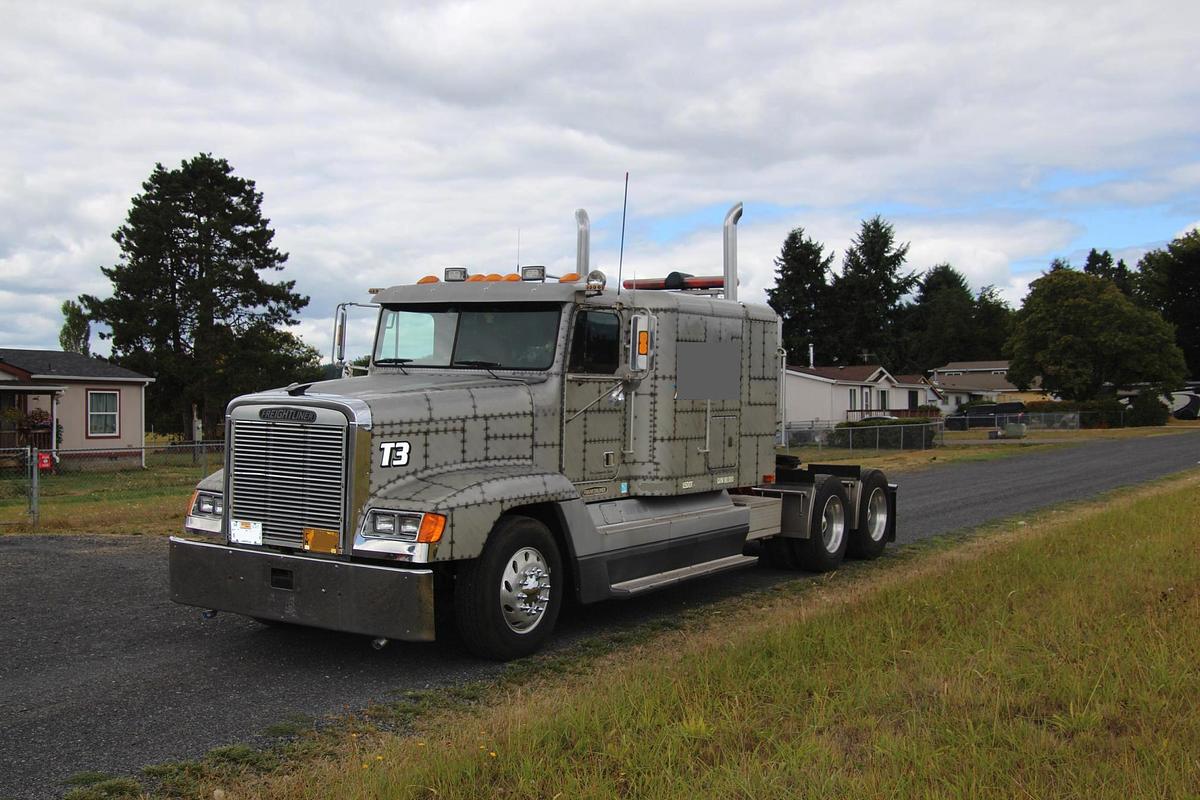 Used 1995 FREIGHTLINER 120