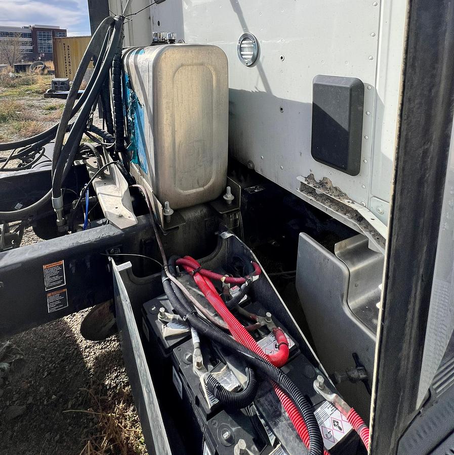 Used 2021 PETERBILT 579