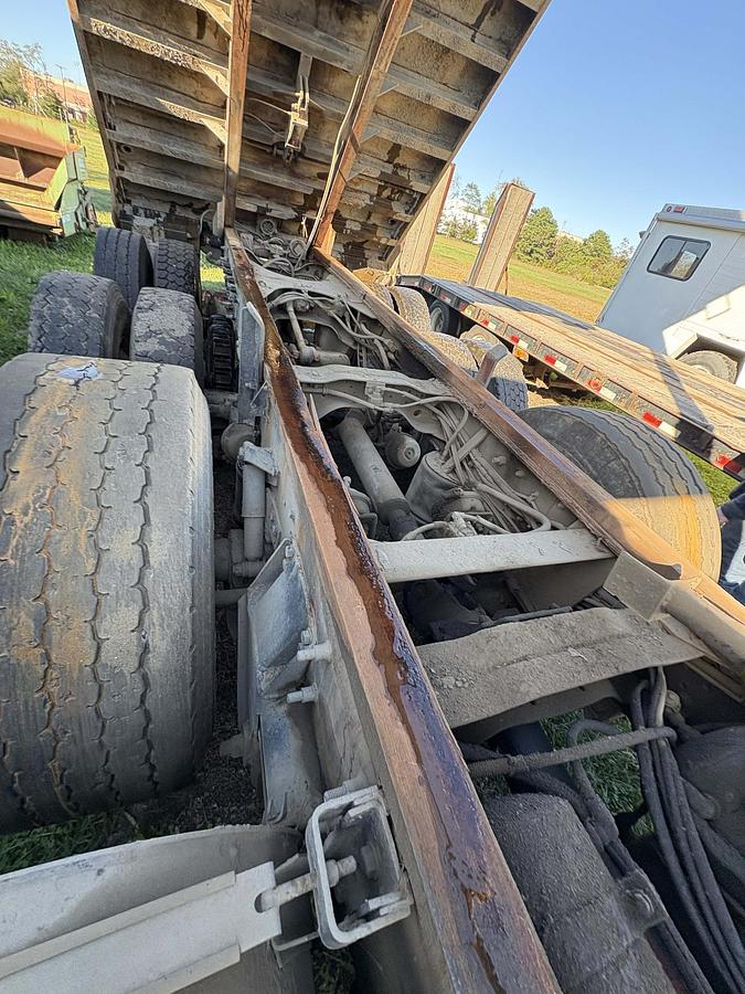 Used 2001 MACK DM688S