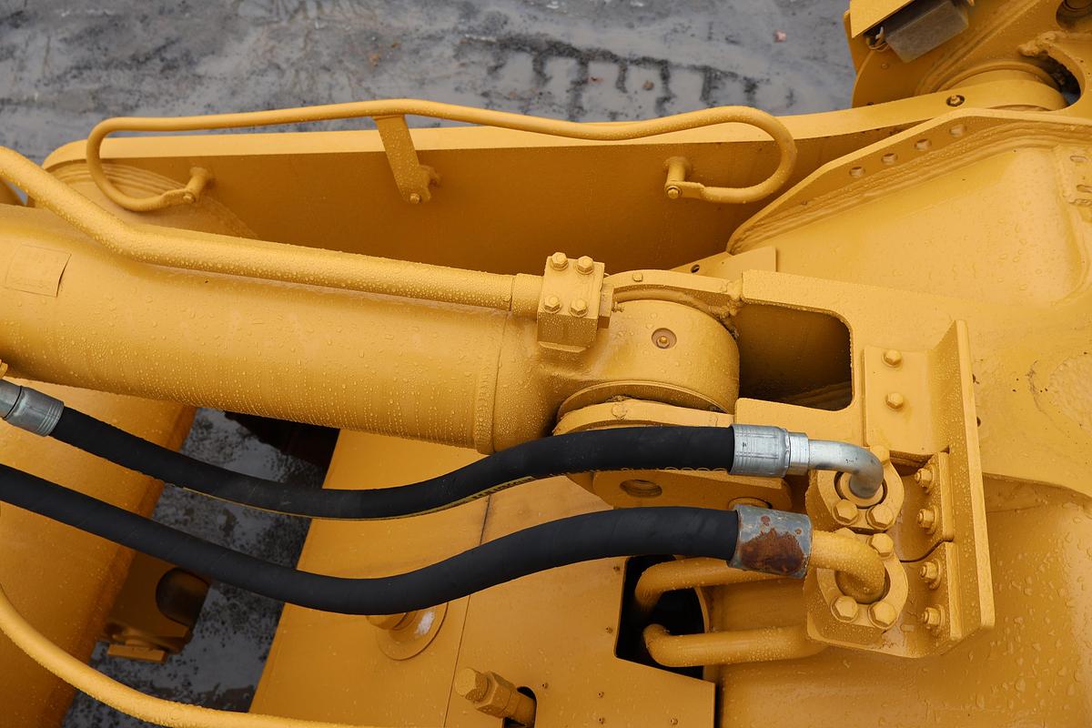Used 1989 CATERPILLAR 963