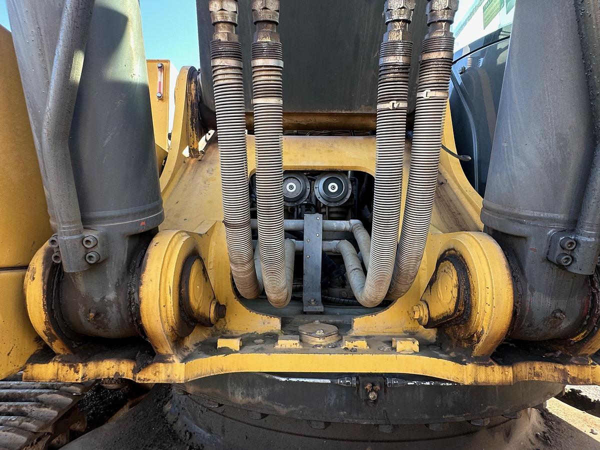 Used 2009 DEERE 450D LC