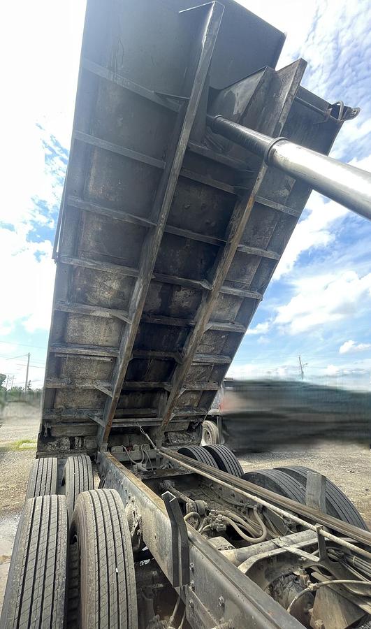 Used 1991 INTERNATIONAL F4900
