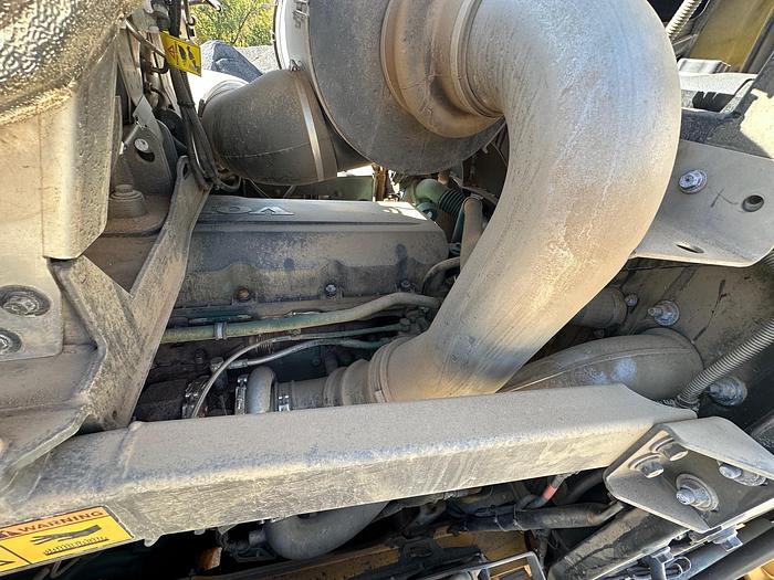 Used 2015 VOLVO L150H