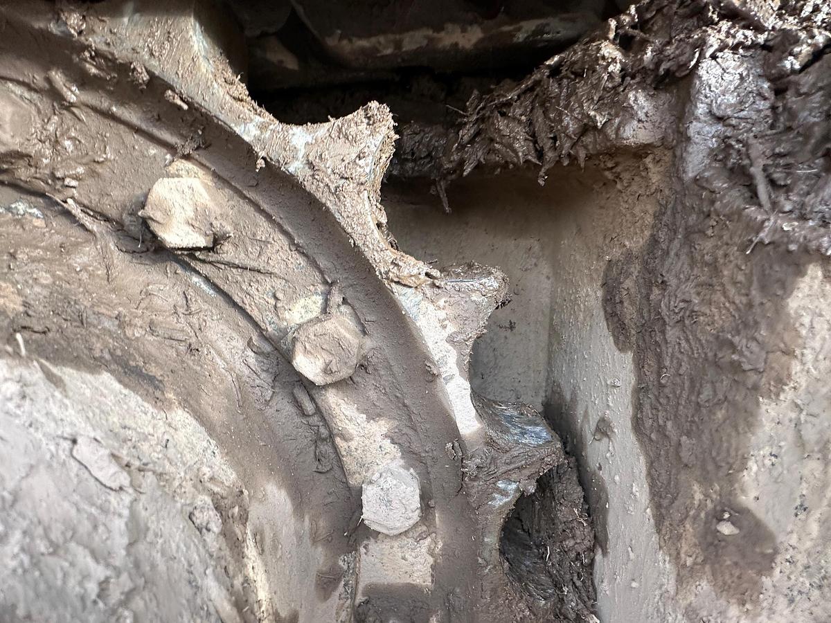 Used 2005 DEERE 160C LC