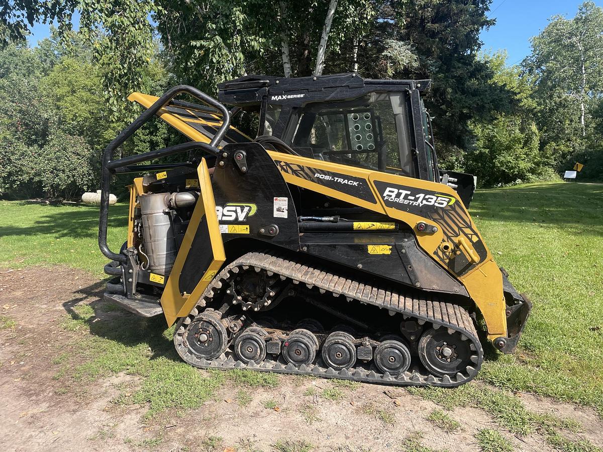 Used 2023 ASV RT135F