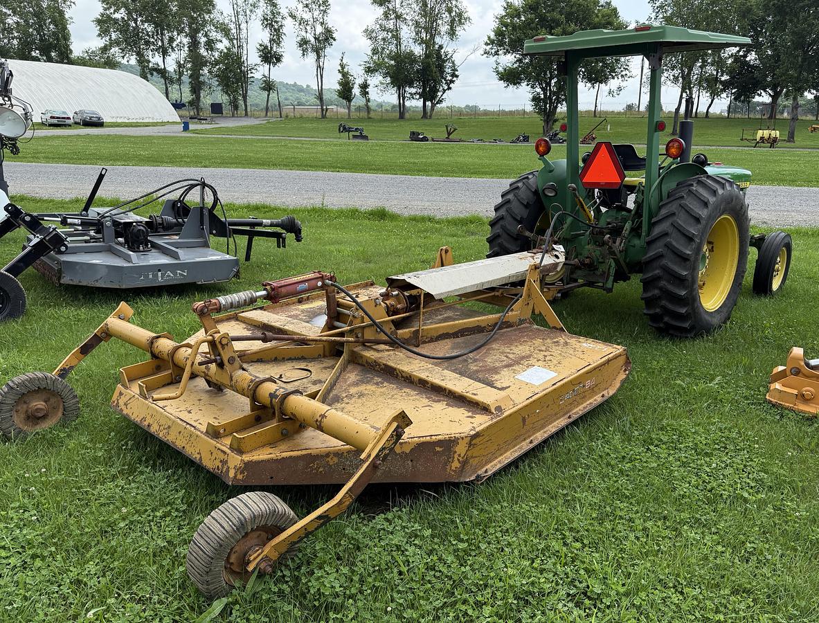 Used 1975 JOHN DEERE 1530