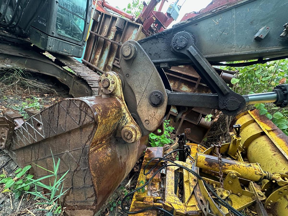 Used 2013 VOLVO ECR235DL