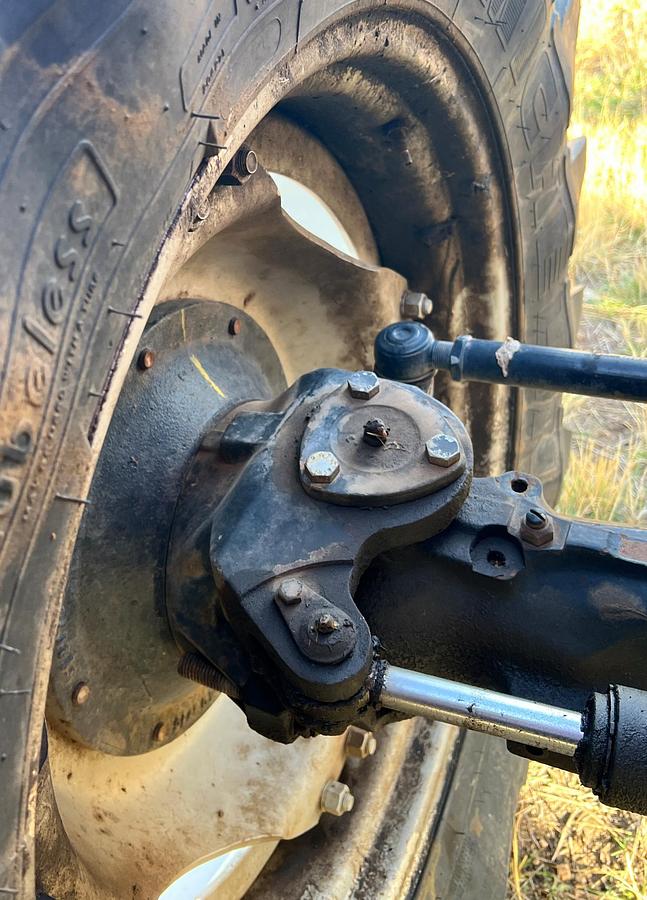 Used 2004 CASE IH MXM130