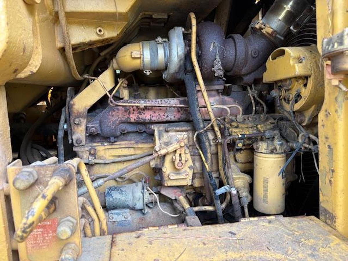 Used 1983 CATERPILLAR 963
