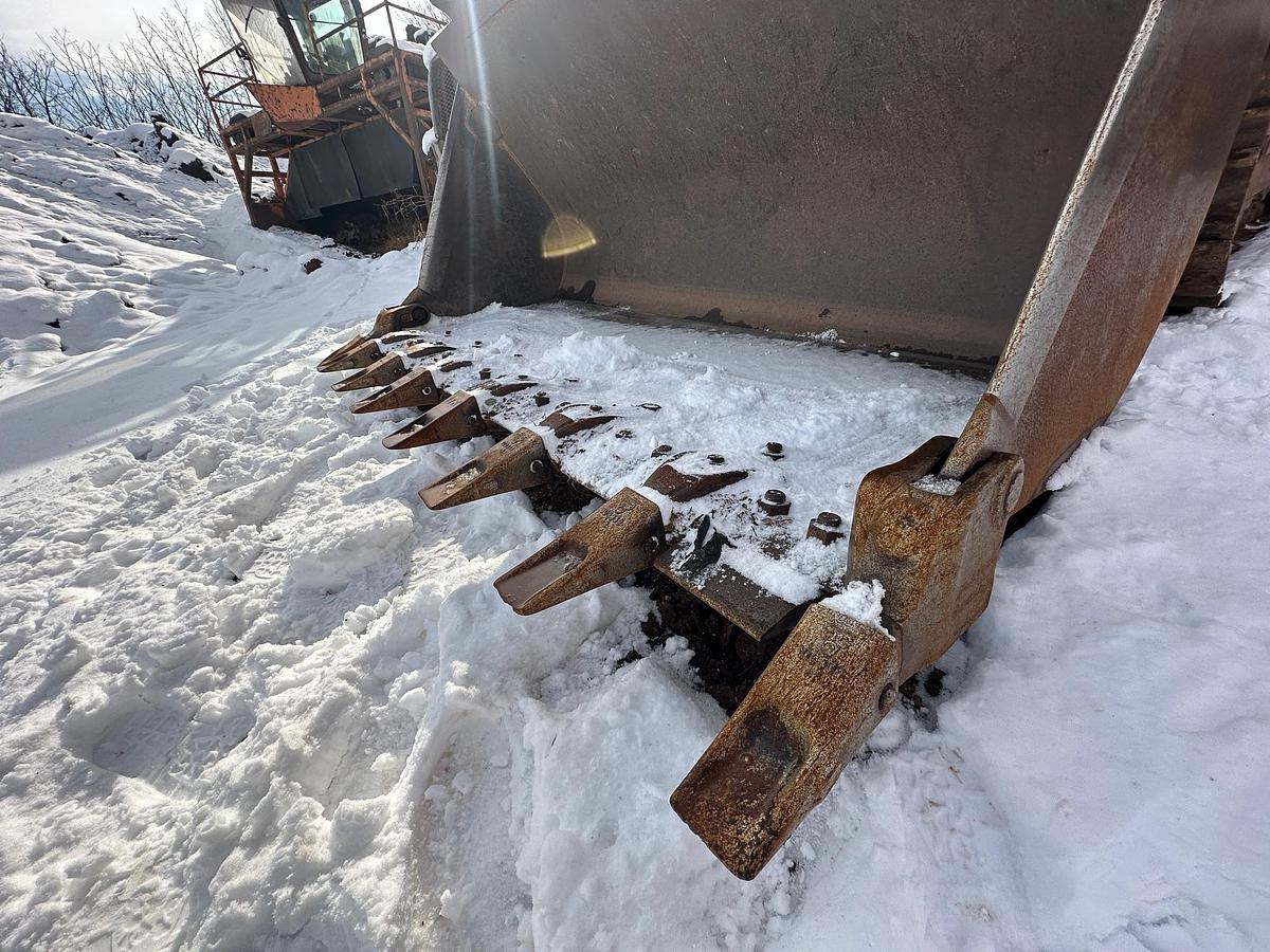 Used 2005 CATERPILLAR 963C