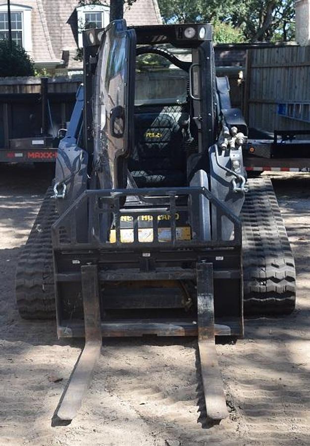 Used 2022 NEW HOLLAND C345