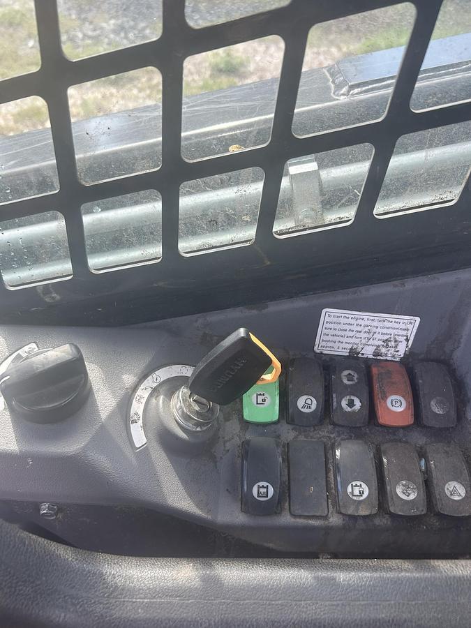 Used 2024 HYUNDAI HT100V