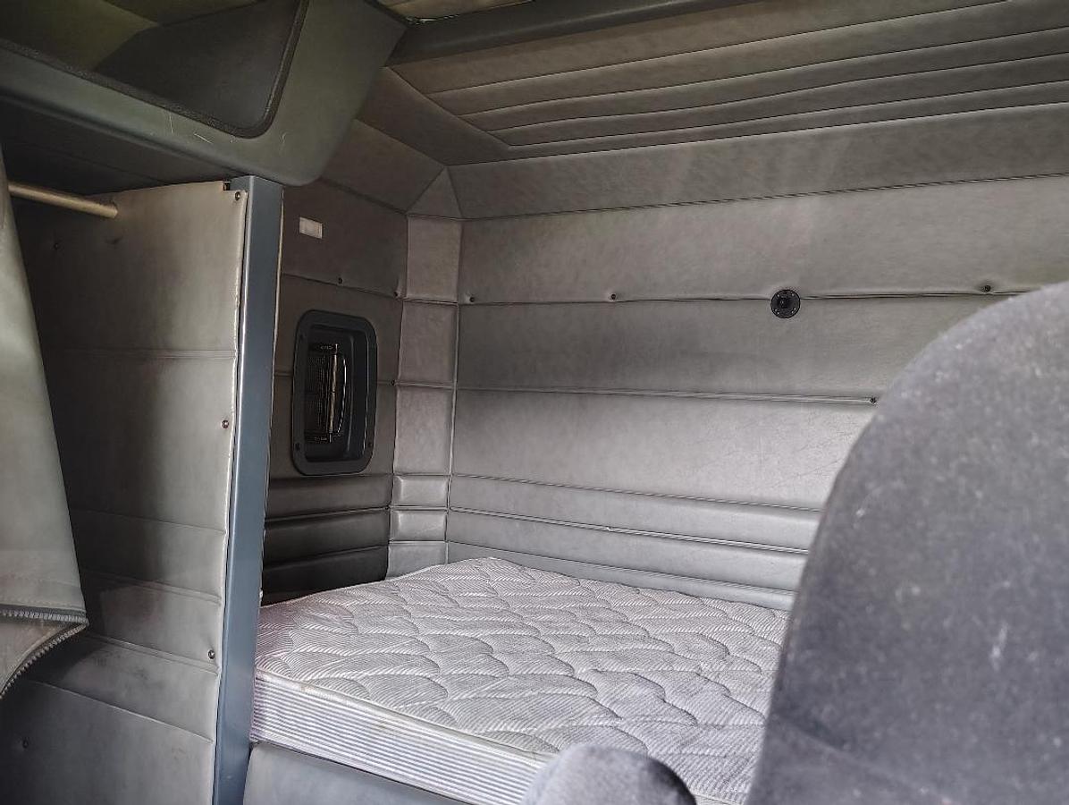 Used 1995 PETERBILT 379