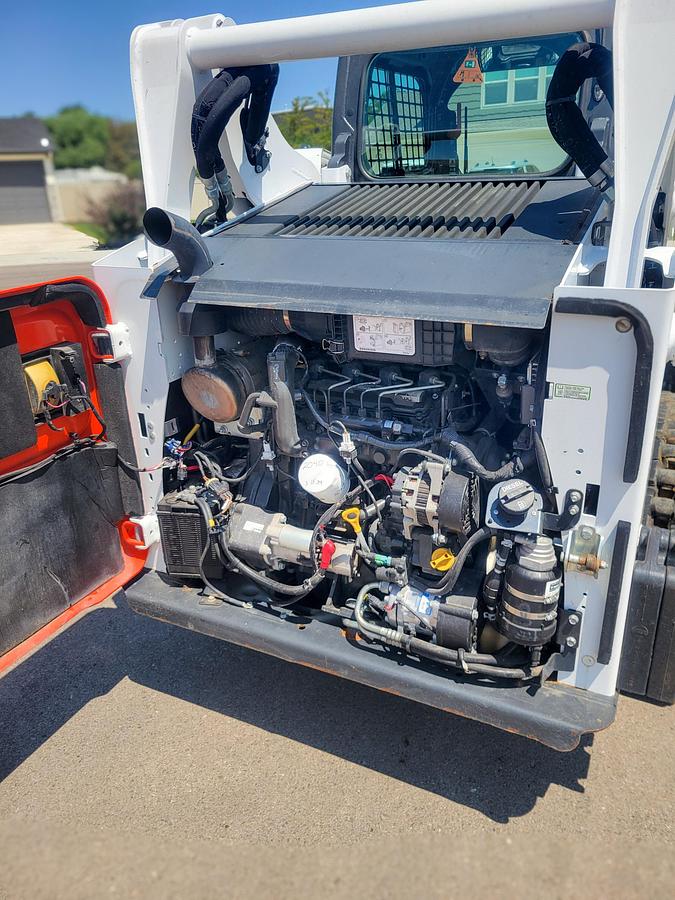 Used 2018 BOBCAT T595