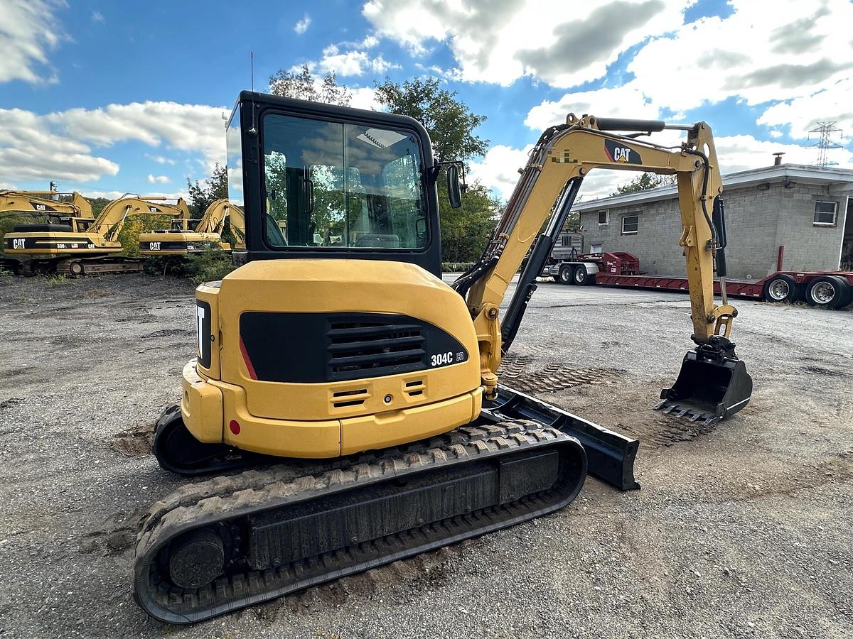 Used 2007 CATERPILLAR 304C CR