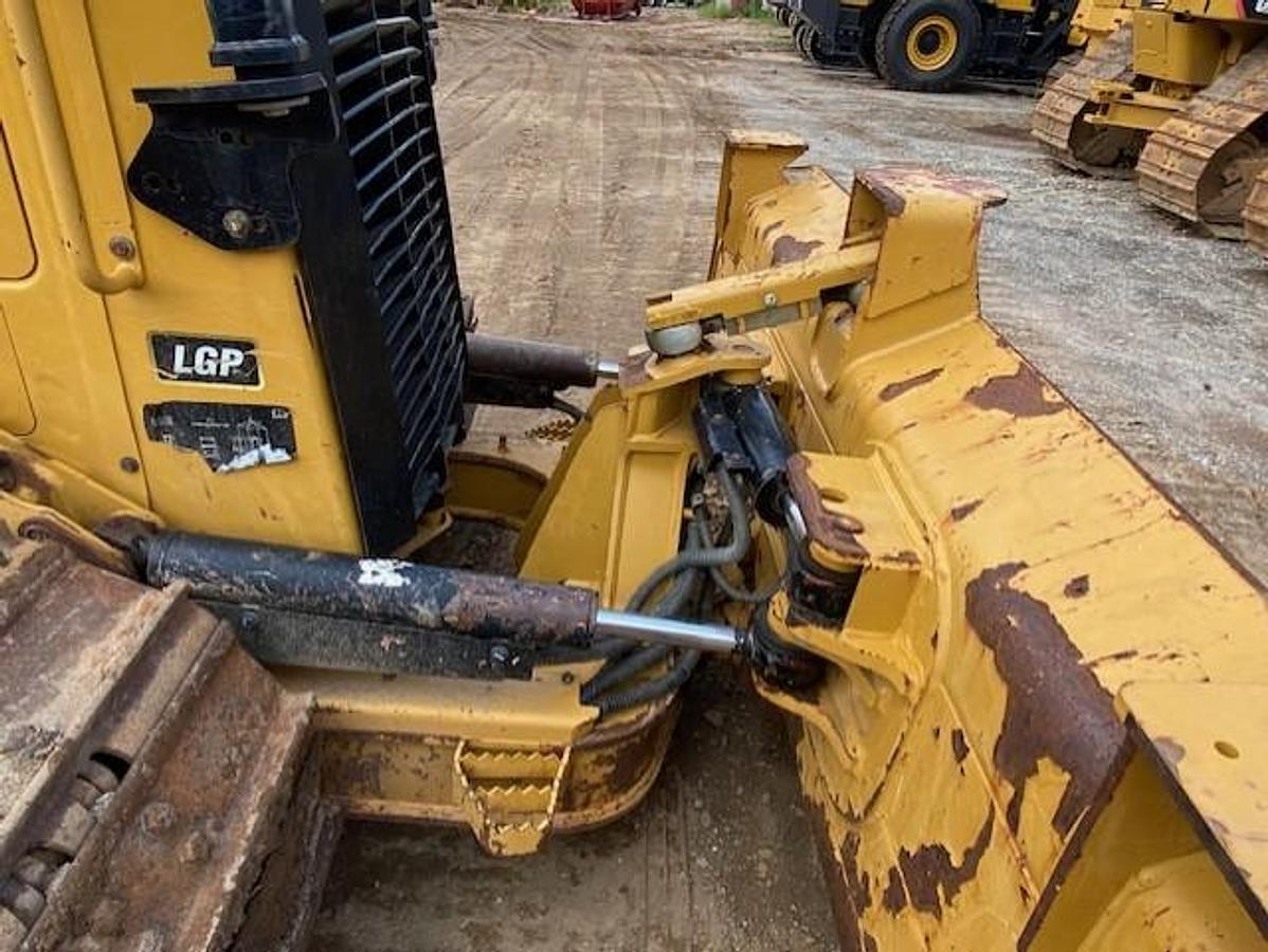 Used 2021 CATERPILLAR D3 LGP
