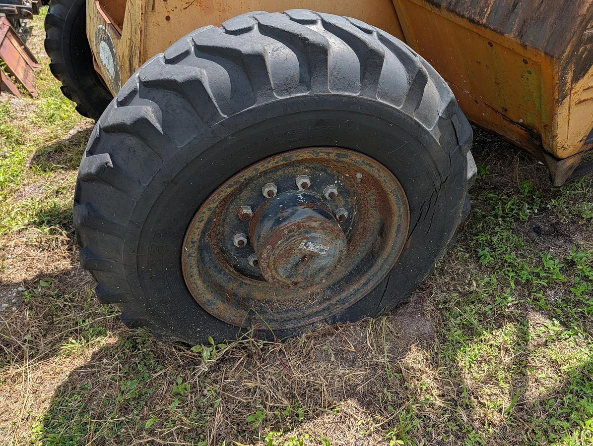 Used 1995 LULL 844C-42