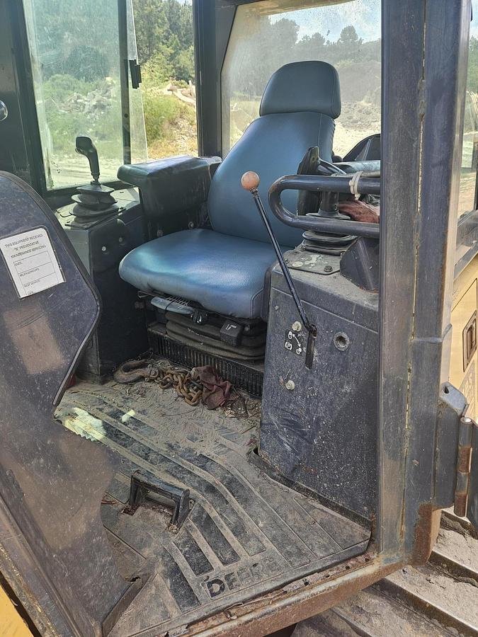 Used 2005 DEERE 650J