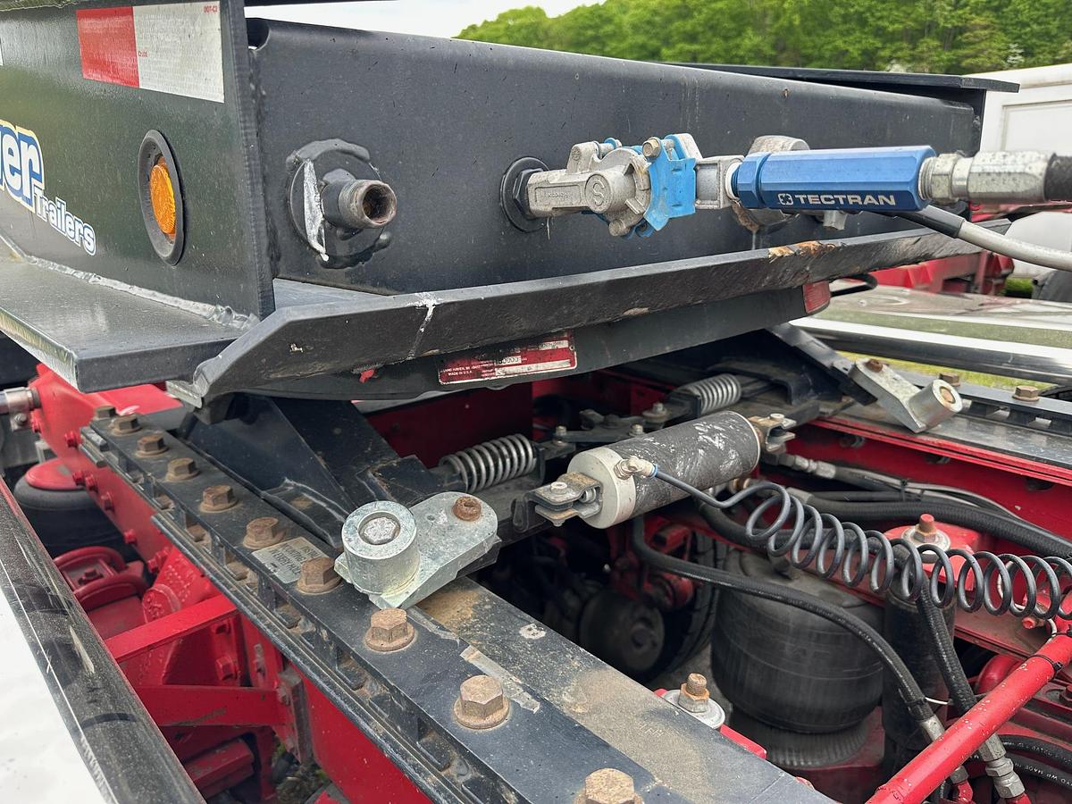 Used 1984 PETERBILT 359