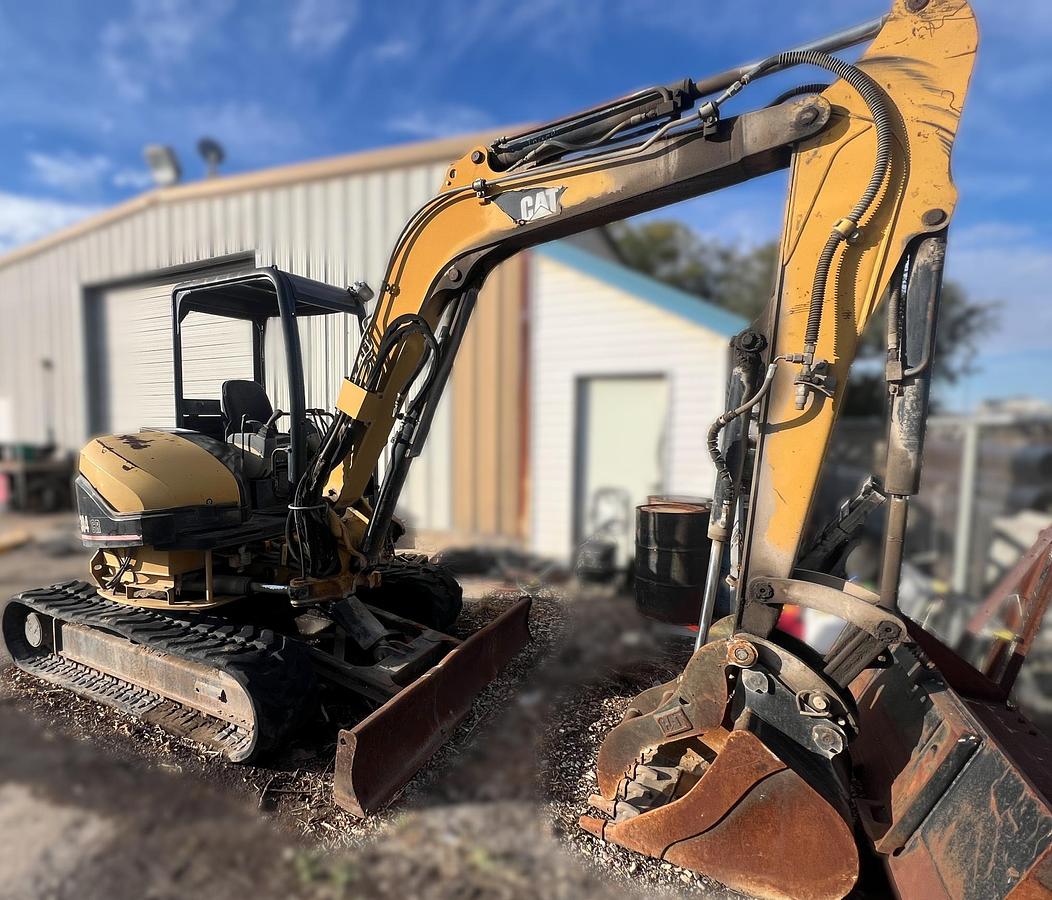 Used 2005 CATERPILLAR 304 CR